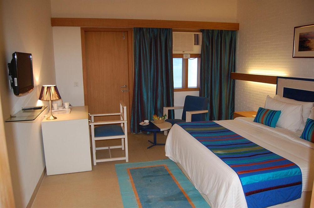 Peerles Sarovar Portico Port Blair Ngoại thất bức ảnh